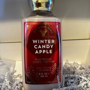 Bath & Body Works Winter Candy Apple Body Lotion - Red & Gold